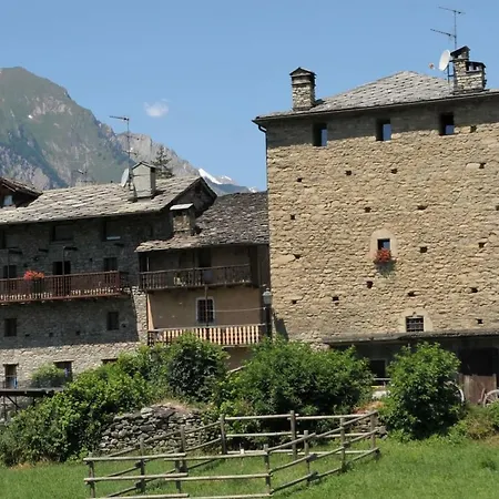 La Maison Everest 73 - Bilocale A La Ruine, * Morgex